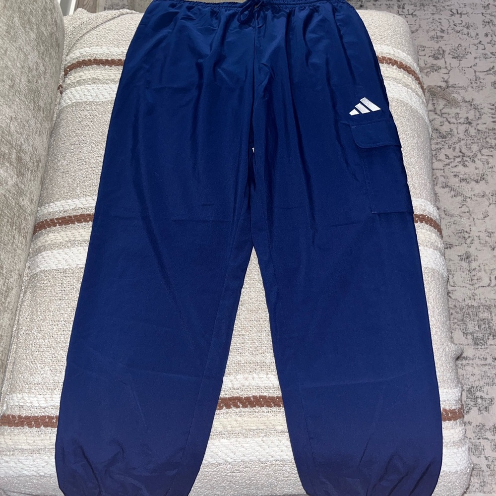 Adidas casual/active navy blue fit